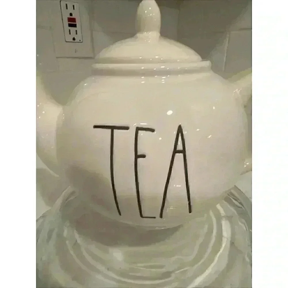 Rae Dunn Artisan Collection Teapot